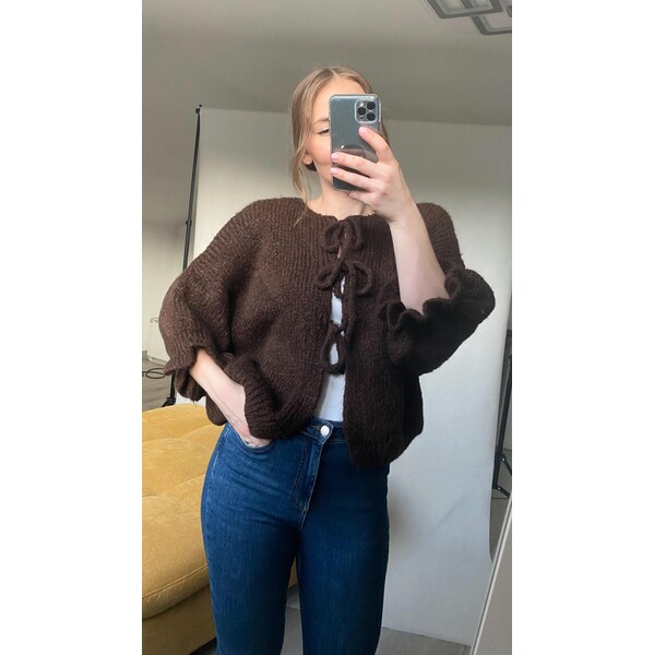 modnenakupy.sk Dámsky pletený sveter s viazaním LIPSY 66238801