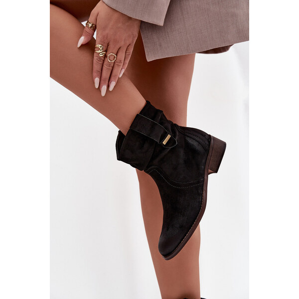 EVENTO Dámské kotníkové boty na nízkém podpatku s mačkáním vyhřívané 66856095