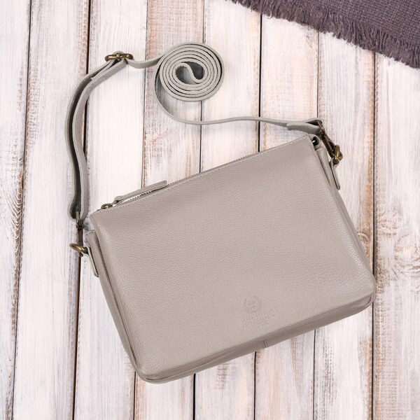 Paolo Peruzzi Dámska kožená taška cez rameno kompaktná | krémová IM-04 66248225