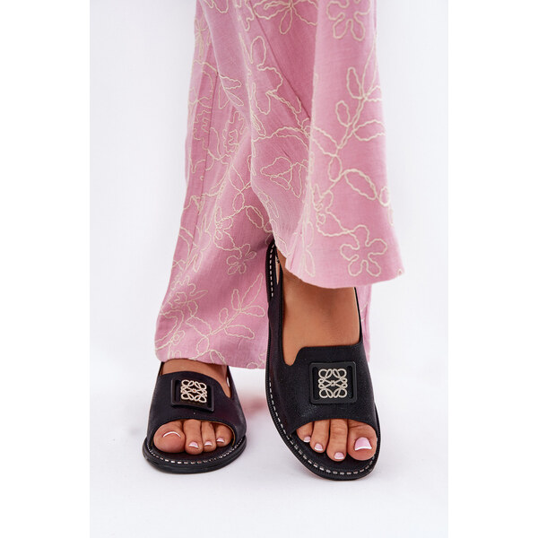 Eleganckie Sandały Damskie Na Płaskim Obcasie Z Ozdobą S.Barski KV51 66662895