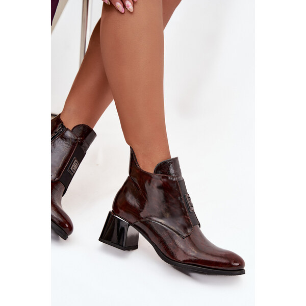 Kesi Dámske čižmy na podpätku s pevným podpätkom a ozdobnými detailmi 66884784