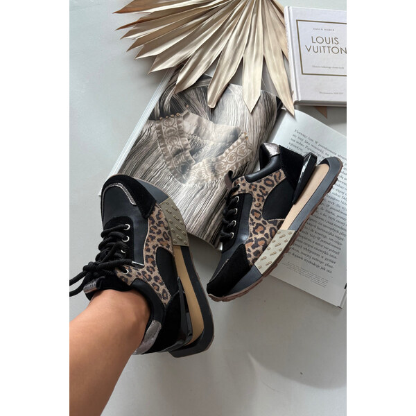 Kesi Dámske kožené tenisky na platforme s leopardím vzorom Artiker - 66884360