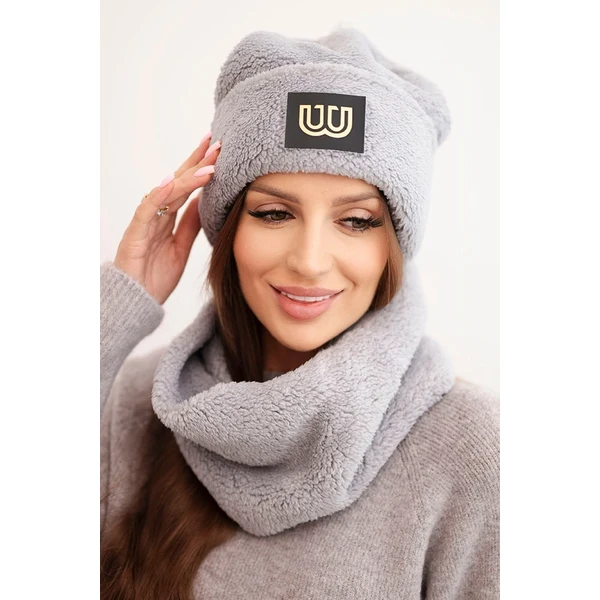 Polski Dámsky polarový komplet čiapka a nákrčník s ozdobnou nášivkou 66406592