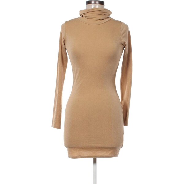 Šaty Pretty Little Thing 66465404