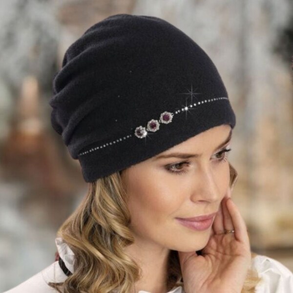 Krumlovanka Dámska zimná čierna čiapka 100% Vlna W-0869/018 65298616