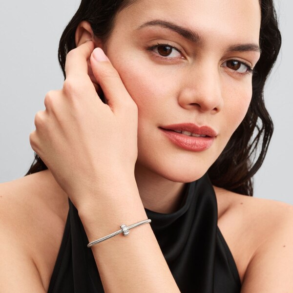 PANDORA Klipový prívesok Kamene a smalt 63072698