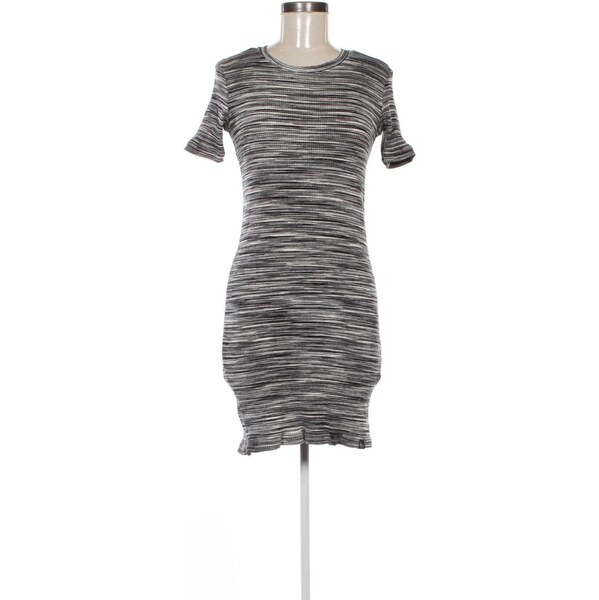 Šaty Superdry 66574533