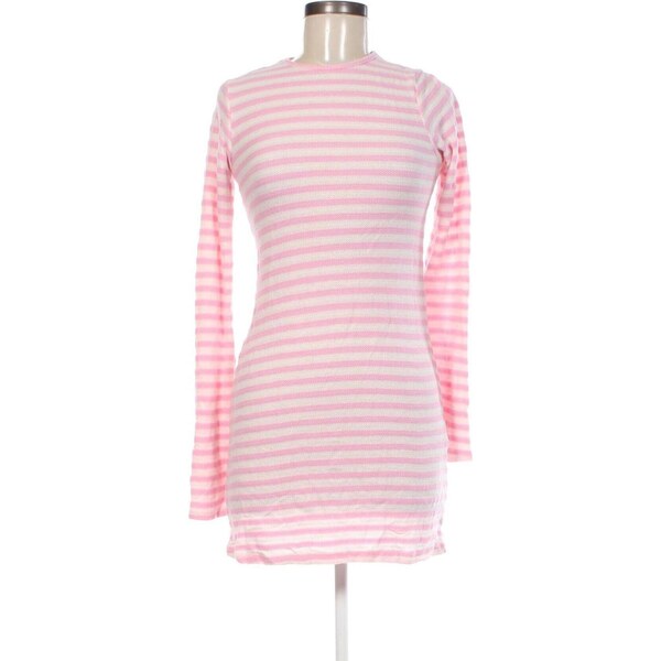 Šaty Pretty Little Thing 66618846