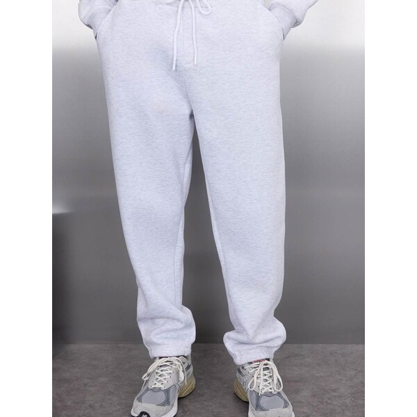 Trendyol Joggingová súprava sivá 66622683