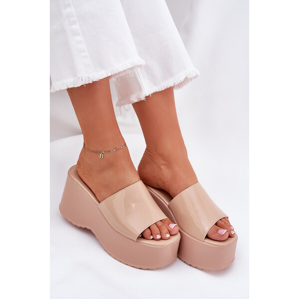 Boto Lakierowane Klapki Damskie Na Platformie I Koturnie Beżowe 66661998