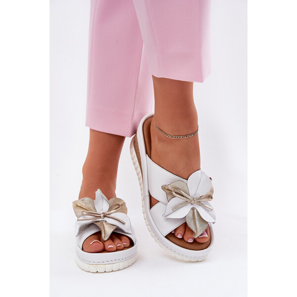 Skórzane Klapki Damskie Na Koturnie Z Ozdobnym Kwiatem Artiker 52C0537 66662824