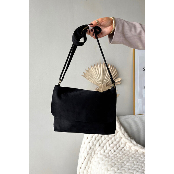 Boto Kabelka poštovní taška z eko semiše černá Carenza 66664682