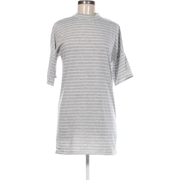 Šaty Pretty Little Thing 66730119