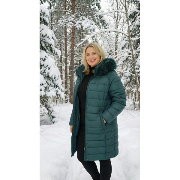 Zimná bunda s odnímateľnou kapucňou a kožušinou zelená 66578035