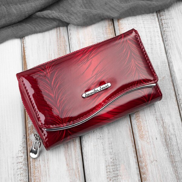 Jennifer Jones Dámska lakovaná kožená peňaženka s krokodílím vzorom | 66882533