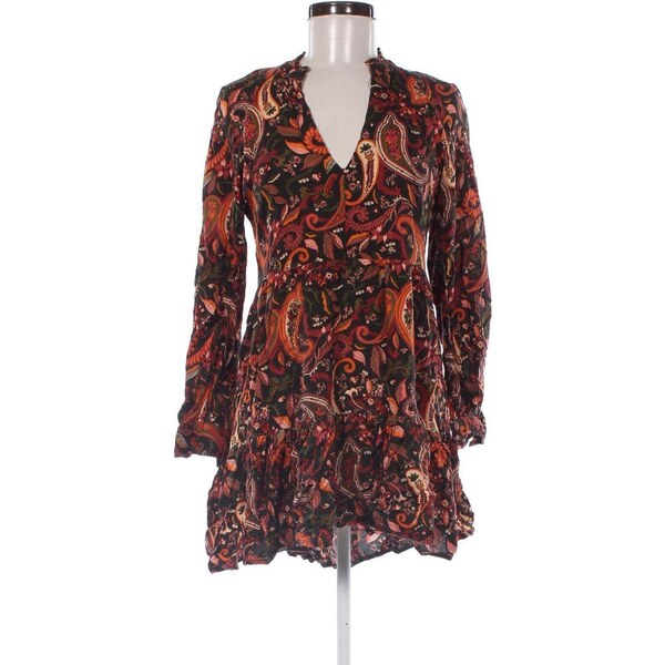 Šaty Stradivarius 66917823