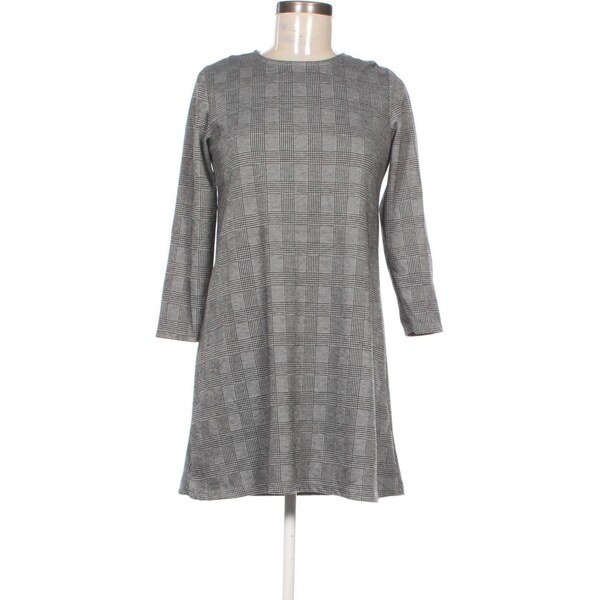 Šaty Stradivarius 66922549