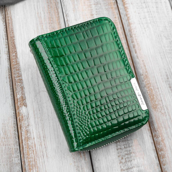 Jennifer Jones Dámska kožená peňaženka, lakovaná koža s krokodílím 66982492