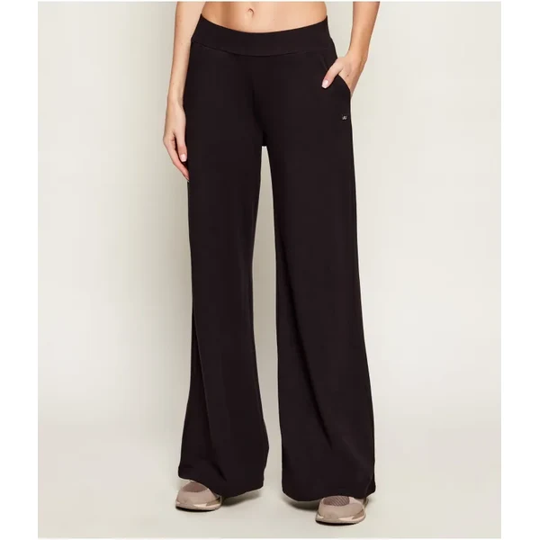 EA7 Teplákové nohavice | Relaxed fit 67003754