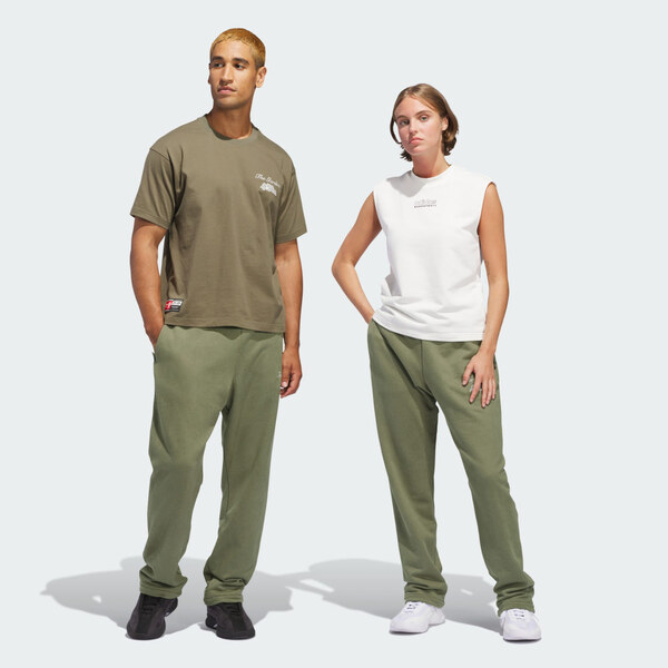 Adidas FC Bayern Garden Sweat Tracksuit Bottoms (Gender Neutral) 67009794