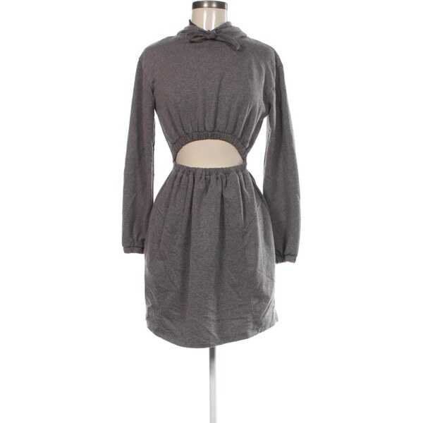 Šaty Trendyol 67017256