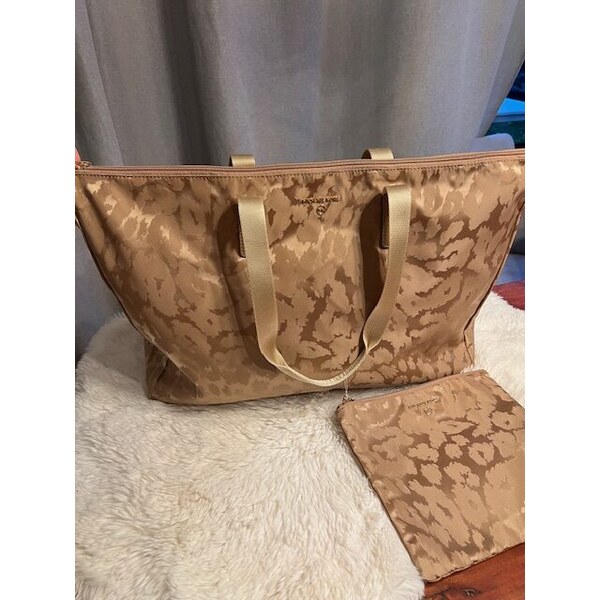 Veľká dámska kabelka Michael Kors Jet set camel 67074810