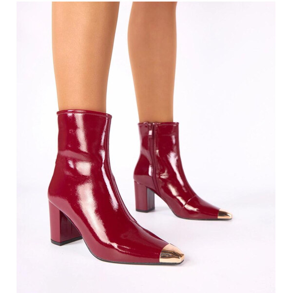 Topánky na podpätku model 222899 Solea 67181842