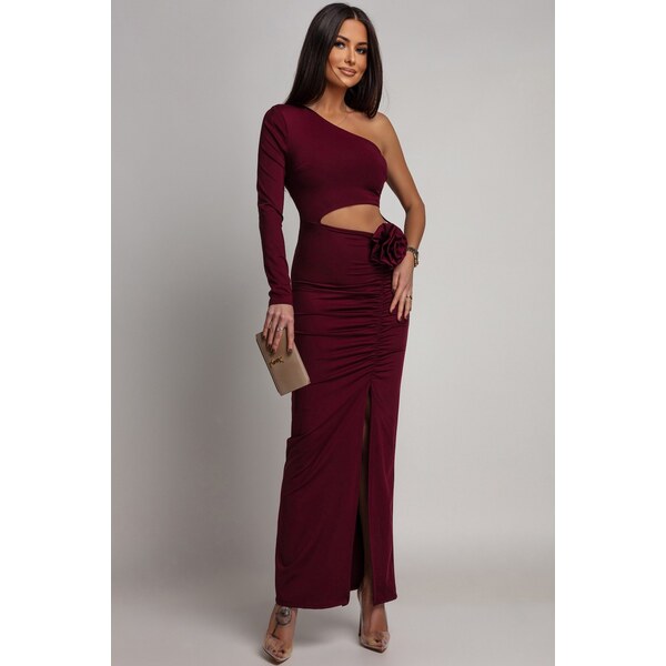 miadresses.sk Bordové priliehavé šaty s výrezom 67190148