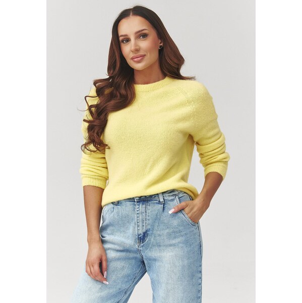 Makadamia Mäkký dámsky sveter s okrúhlym výstrihom C40 | žltá C40 67198561