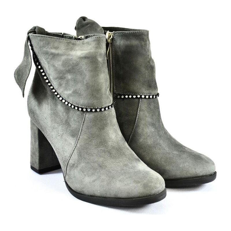 OLEKSY Dámske sivé kožené čižmy MATILDA 8564572