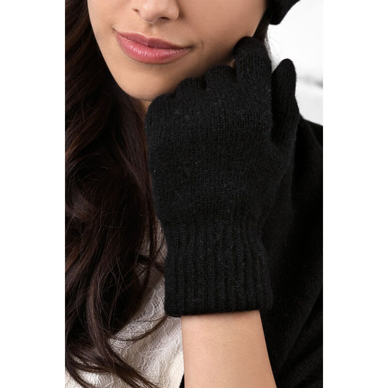 Kamea Čierne dámske rukavice na zimu 01, Farba čierna 8245937