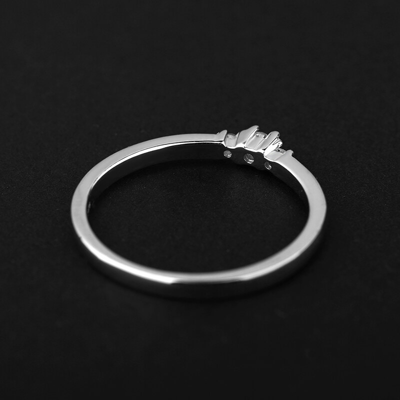 OLIVIE Zásnubný prsteň zo striebra 3366
