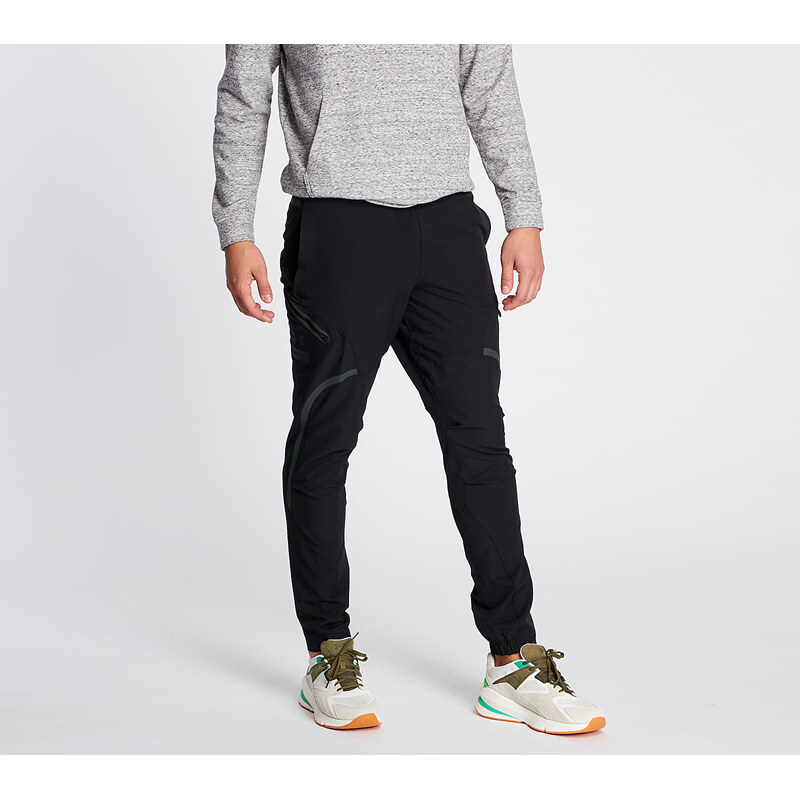 Kalhoty Under Armour Unstoppable Cargo Pants Black/ Black XL 16010044