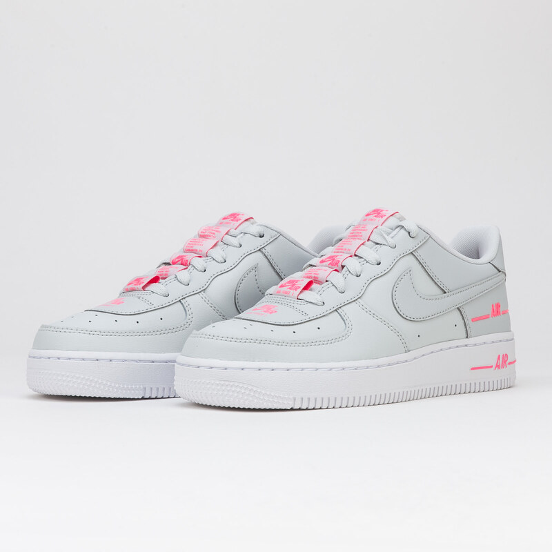 nike air force one lv8 3