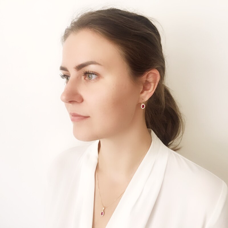 Lillian Vassago Zlaté patentové náušnice s farebnými a čírymi zirkónmi 60565047