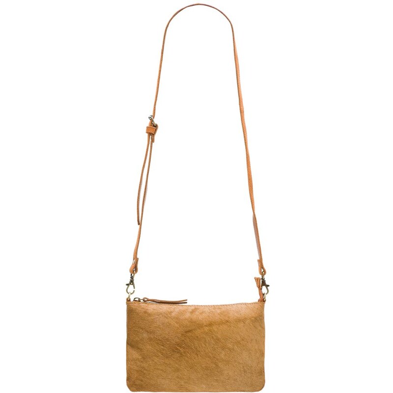 Due Linee Dámska kožená kabelka s kožušinou - coyo 19888200