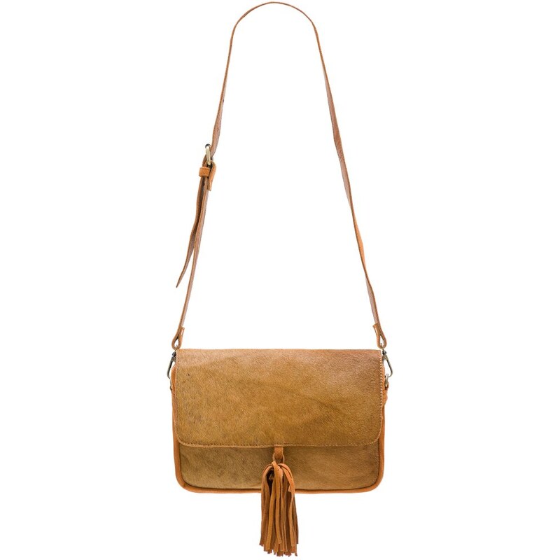 Due Linee Dámska kožená crossbody kabelka so srsťou a strapcov - 19888199