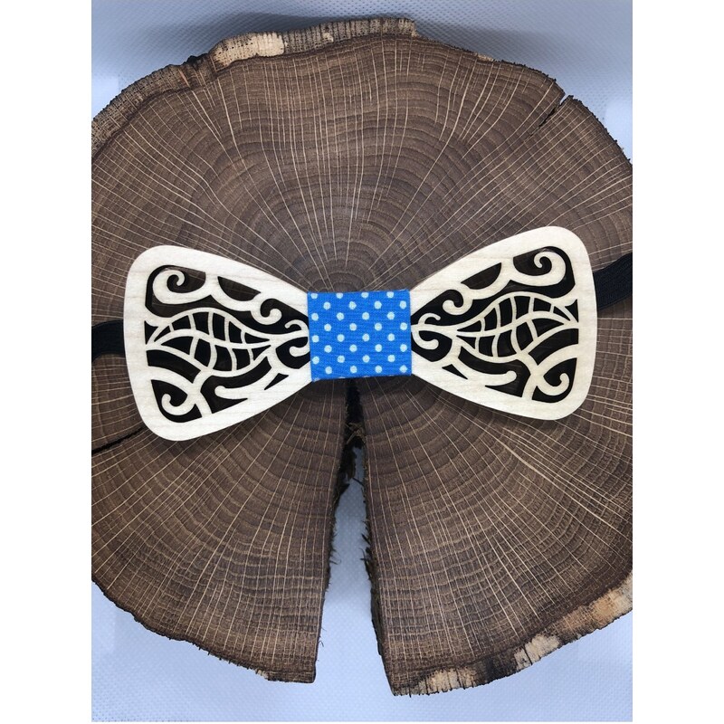 CingiTime Vyrezávaný drevený motýlik Kamil