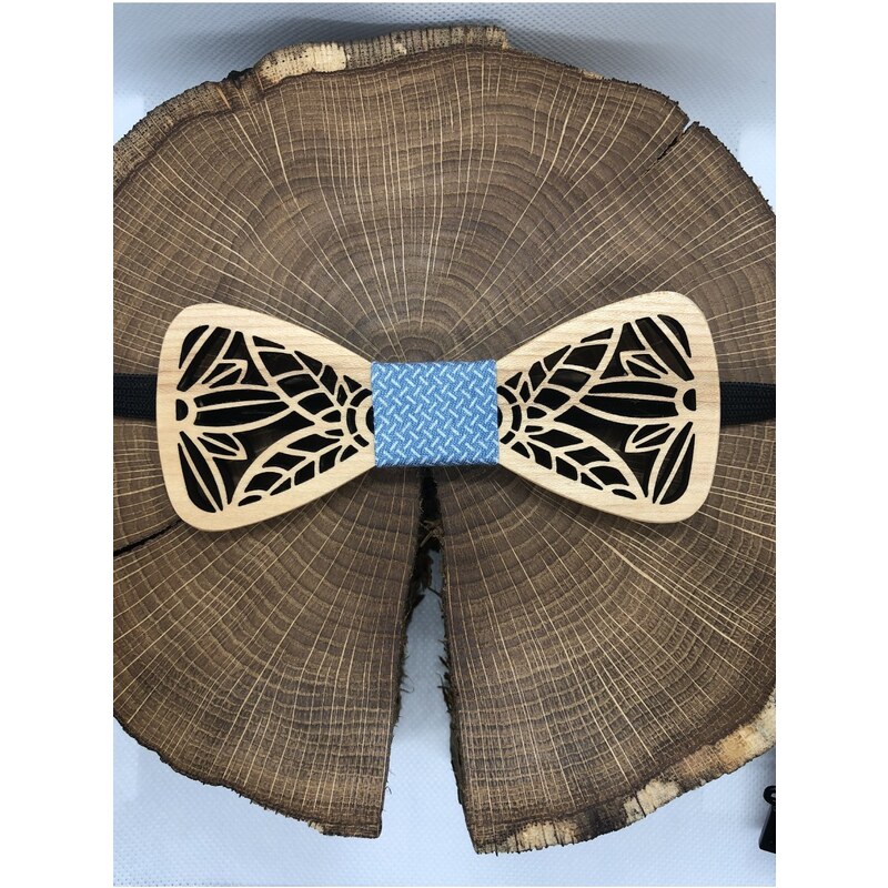 CingiTime Vyrezávaný drevený motýlik Kristián