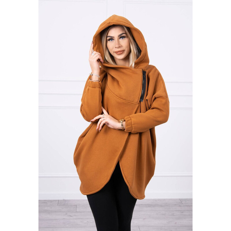 MladaModa Asymetrická mikina s krátkym zipsom model 9110 farba camel 66338112