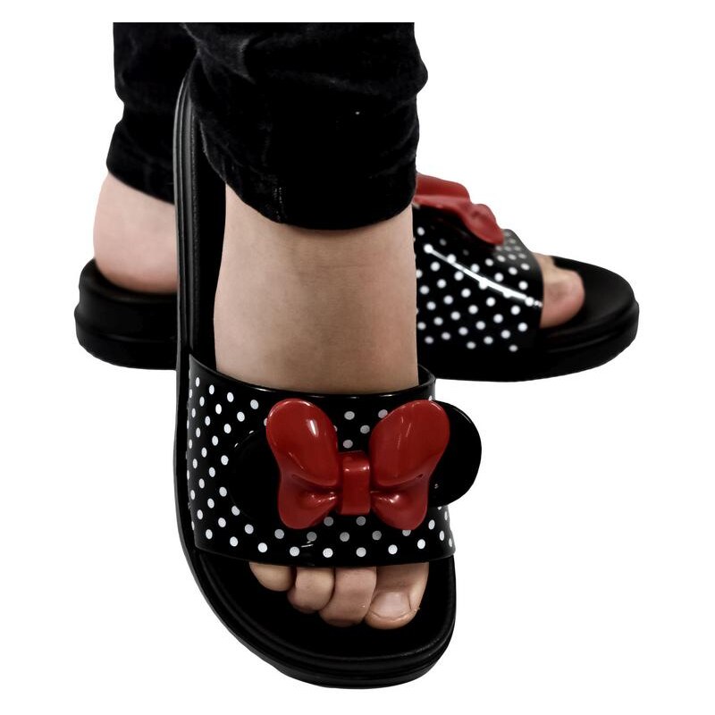 WINK Detské čierne šľapky BUTTERS 21222717