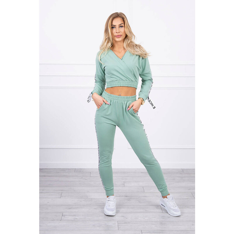 MladaModa Tepláková súprava s crop-topovou mikinou model 9240 tmavá 22290338