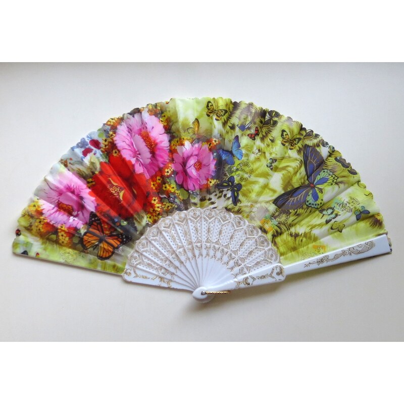 Vejár motýle + kvety 25192295