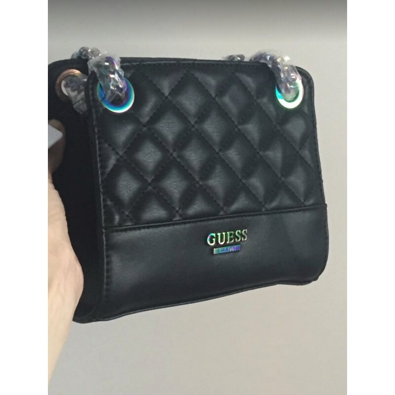 Outlet- GUESS kabelka Hailey, 1330000