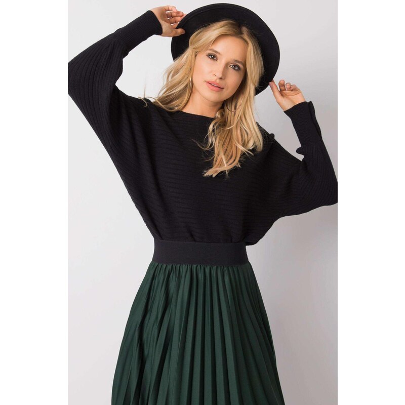 MladaModa Krátky sveter Bonnita s gombíkmi na rukávoch čierny 27023913