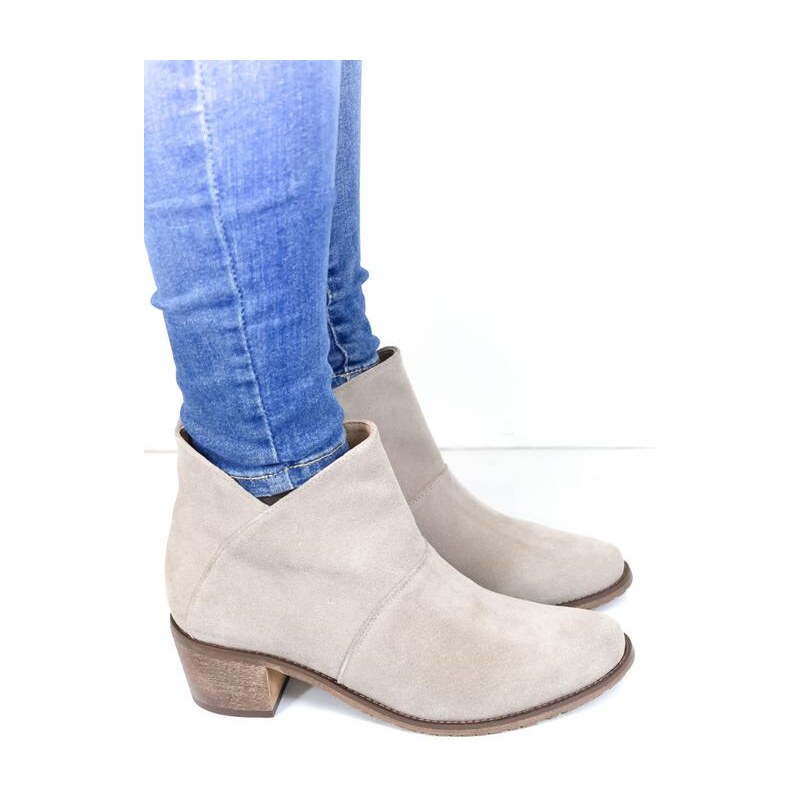 LEON Dámske béžové kožené čižmy VERA 27137391