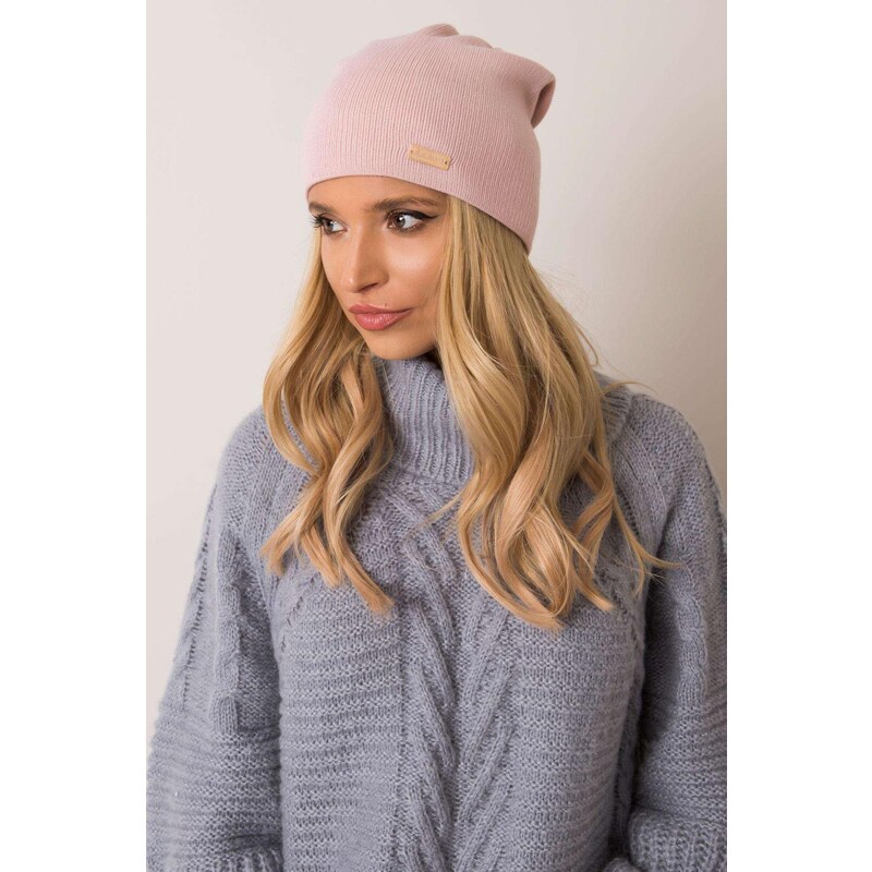 MladaModa Dámska čiapka Basic model 0466 pudrovo ružová 28090154