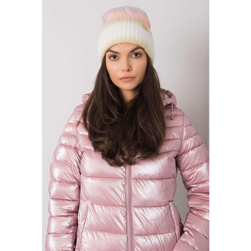 MladaModa Dámska čiapka s ombre pruhmi model 2398 ružová 28090198