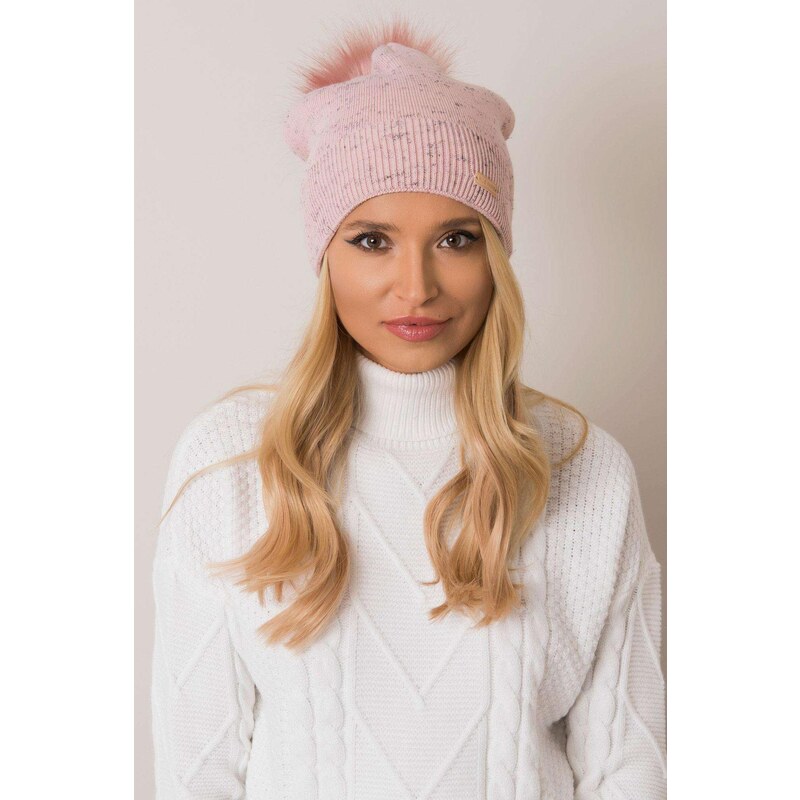 MladaModa Dámska čiapka s kožušinkovým brmbolcom model 1268 28090243