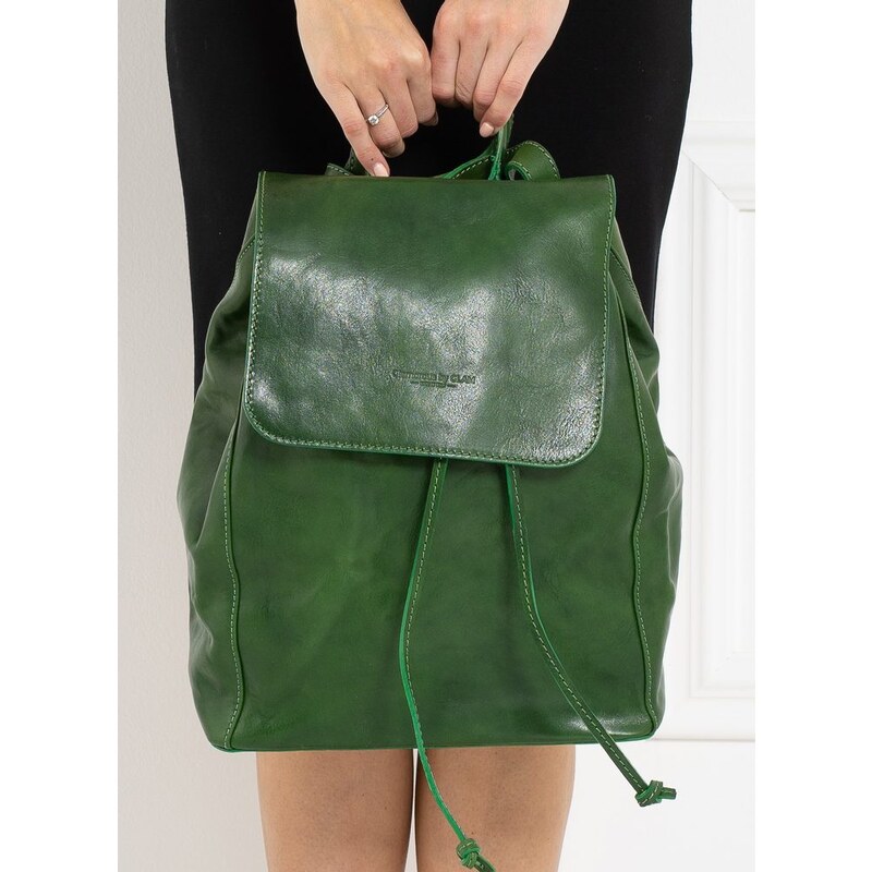 Glamorous by GLAM Santa Croce Dámsky kožený batoh s chlopňou - zelená 28197263